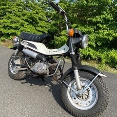 バンバン50 RV50 絶版