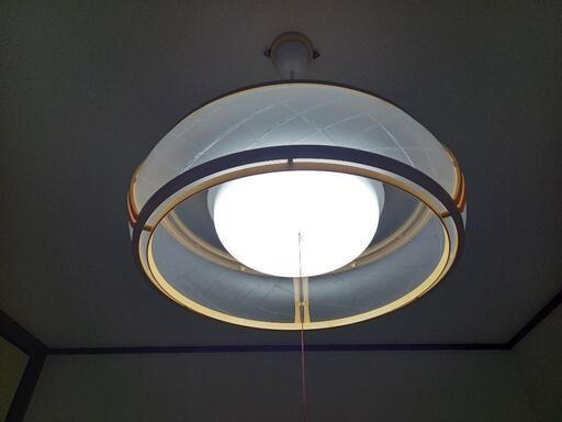 天井ライト　LED 120センチ　中古　2本 天井ライト LED 120センチ 中古 2本 天井ライト LED 120センチ 中古 2本