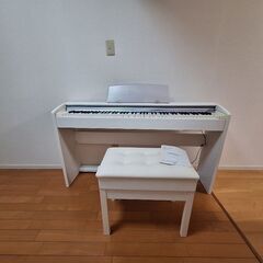 CASIO製・電子ピアノ(Privia PX-735)