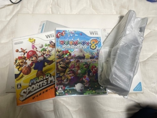 Wii本体＋カセット3枚 wii 本体&wii fit ＆ソフト3枚 セット Wii
