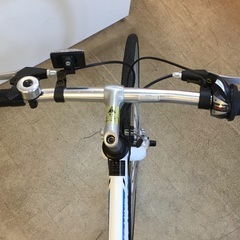 ＜整備済・美品車＞ベルーガ・折りたたみ・クロスバイク・シマノ6段変速・ホワイト・タイヤ700×28c・清掃済みで綺麗です