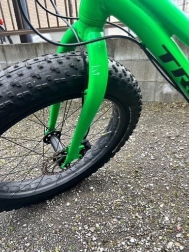 TREK トレック ファットバイク 自転車 BMX