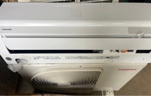 東芝エアコン　8畳用　中古　2019年　工事可