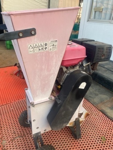 粉砕機JF390動作確認済み13馬力389cc枝、木、葉埼玉県