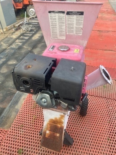 粉砕機JF390動作確認済み13馬力389cc枝、木、葉埼玉県 エンジン式