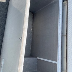 冷凍庫ストーカー
