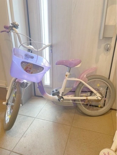 子ども自転車　ラプンツェル　自転車　補助輪付き