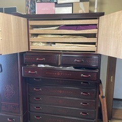 箪笥(和箪笥・鎌倉彫風)