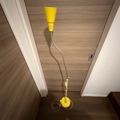 IKEA スタンドライト LED イエロー