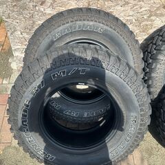 235/85R16　RADAR RENEGADE R7 M/T　4本