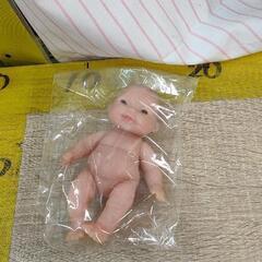 0526-066 赤ちゃん人形