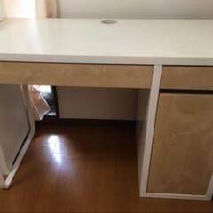 IKEA　デスクワーク　学習机　家具 オフィス用家具 机
