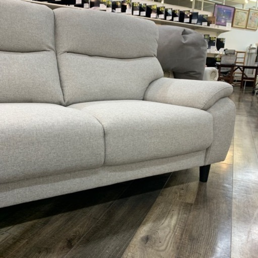 ライトグレー ファブリックソファ 2人掛け 2人掛けソファー ファブリッグ グレー 贅沢な雰囲気にしてくれるソファ