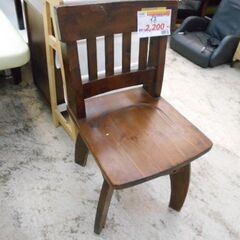 ＩＤ：077729　木製椅子