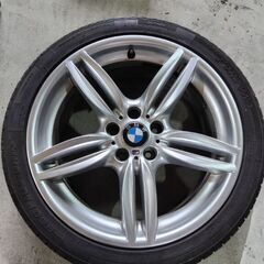 本日処分、BMW 5シリーズ夏タイヤ、ホイールセット 245/40R19   