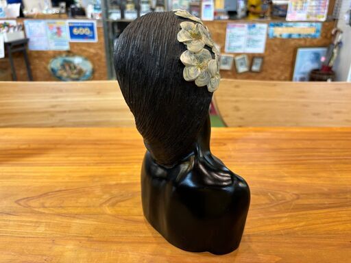 愛品館八千代店】黒珊瑚の置物 フランク シャーマン フラガール「MELIA」