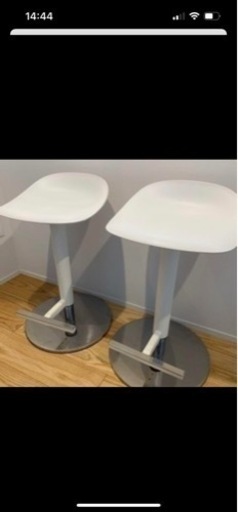 IKEA　JANINGEヤニンゲオシャレなバーカウンター椅子
