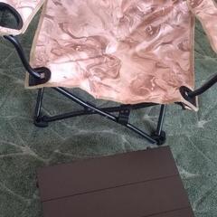 折りたたみ椅子2脚　折りたたみテーブル　セット