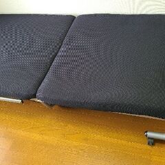 折り畳み式ソファーベッド