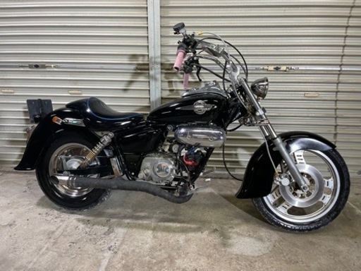 ホンダ　マグナ50