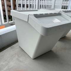 IKEA ゴミ箱　ダストボックス　家具