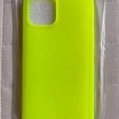 iPhone12 Pro Max Yellow Neon シリコ...