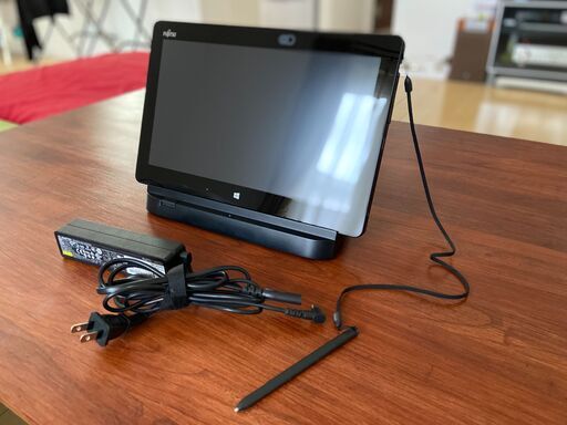 【値下げしました】FUJITSU Win11Pro タブレットPC