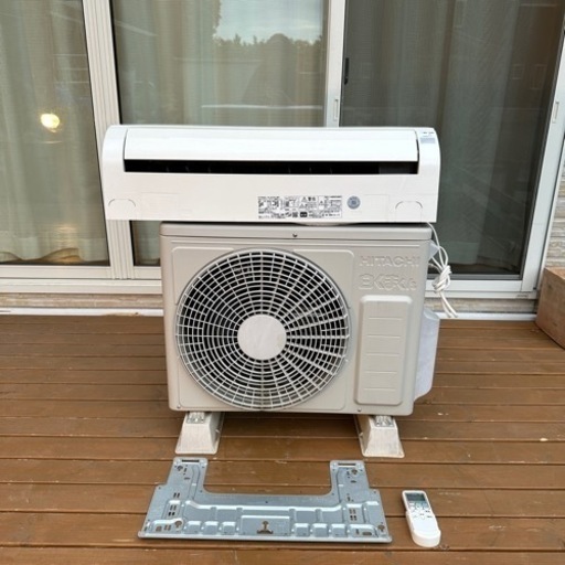 2018年 HITACHI 白くまくん エアコン2.2kw 6畳用