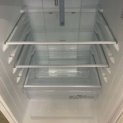 【Hisense】 ハイセンス 2ドア 冷凍冷蔵庫 容量150L 冷凍室46L 冷蔵庫104L HR-D15C 2020年製 J0069