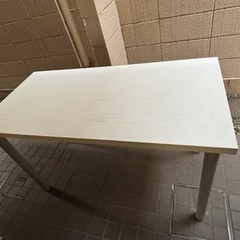 白　テーブル