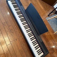 デジタルピアノ　YAMAHA P-115（黒）