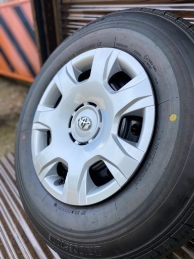 ハイエース　ワゴン　GL 7型　純正ホイールタイヤセット　新車外し 新車外しハイエース7型ホイールタイヤセット ハイエース ワゴン GL 7型