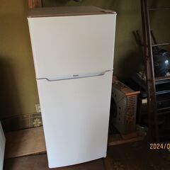 ハイアール　冷凍冷蔵庫　１３０L