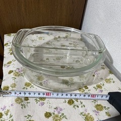 Pyrex 純正　耐熱ガラス皿