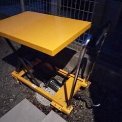 耐荷重150kg　昇降台車