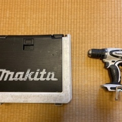 マキタ　充電式ドライバドリル　DF440D 14.4V 中古品
