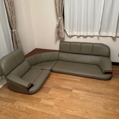 座椅子型ソファー