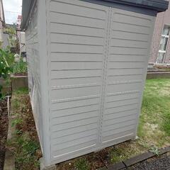 物置　解体　引取お願いします。