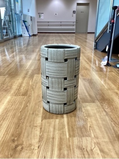 傘立て【町田市再生家具】　0527