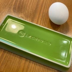 ルクルーゼ 長皿 プレート黄緑 ◯食洗機レンジオーブンOK