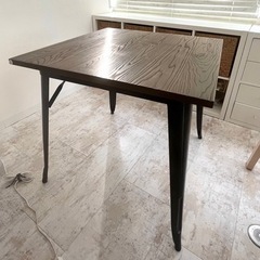 テーブル高さ76cm 正方形