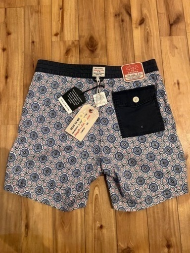 【新品タグ付】Deus Ex Machina デウス ボードショーツ Mサイズ