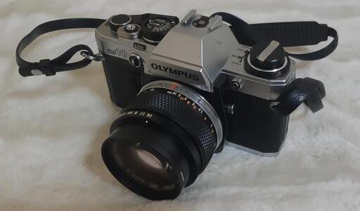 オリンパス カメラ　Olympus OM-10 / OM-SYSTEM G.ZUIKO AUTO-S 50mm f/1.4　(500円値引きます)