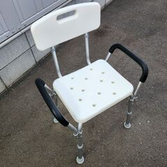 【配送費込】介護用社シャワー椅子（シャワーチェア）6段階高さ調節可能