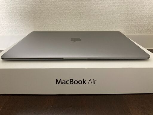 MacBook Air (13.3インチ　2019）APPLE  箱付