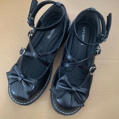 ロリータ量産型の黒い靴
