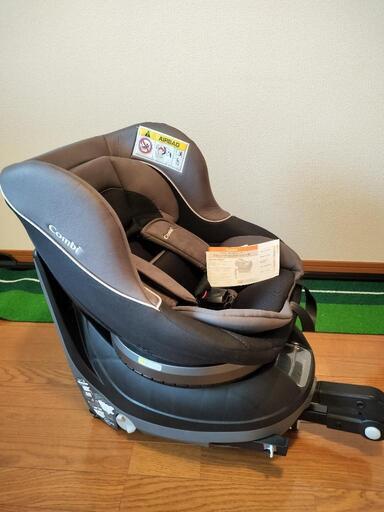 コンビ　チャルイルドシートISOFIX