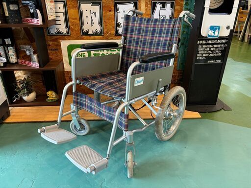 【愛品館八千代店】幸和製作所　ハンドブレーキ付アルミ製介護車　B-40