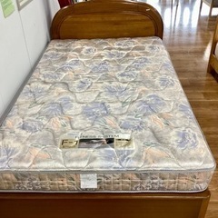 セミダブルベッド【町田市再生家具】　240526