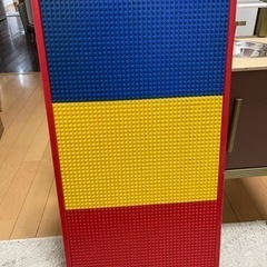 LEGO 台